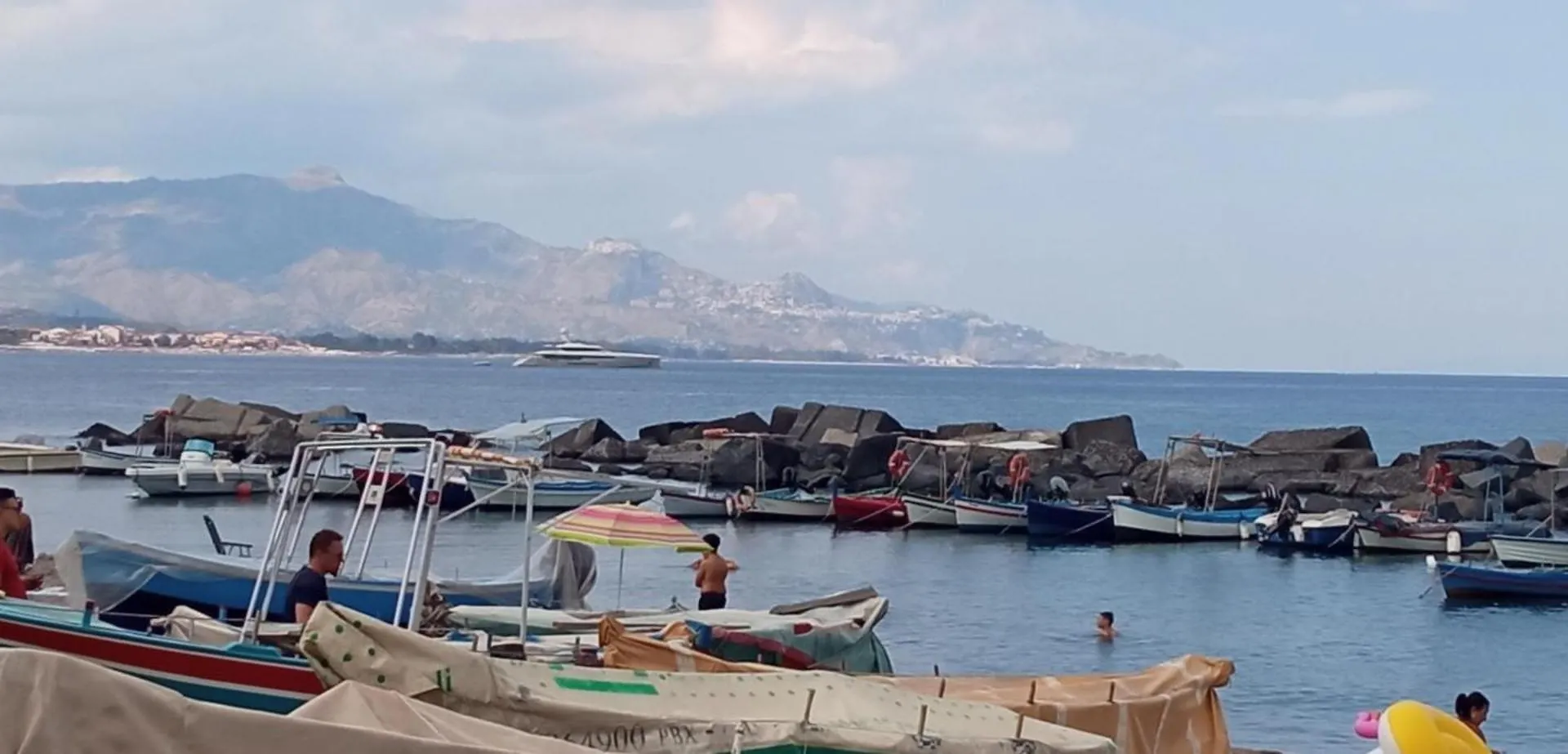 Apartment Holiday Home Tropicana Mascali Italy